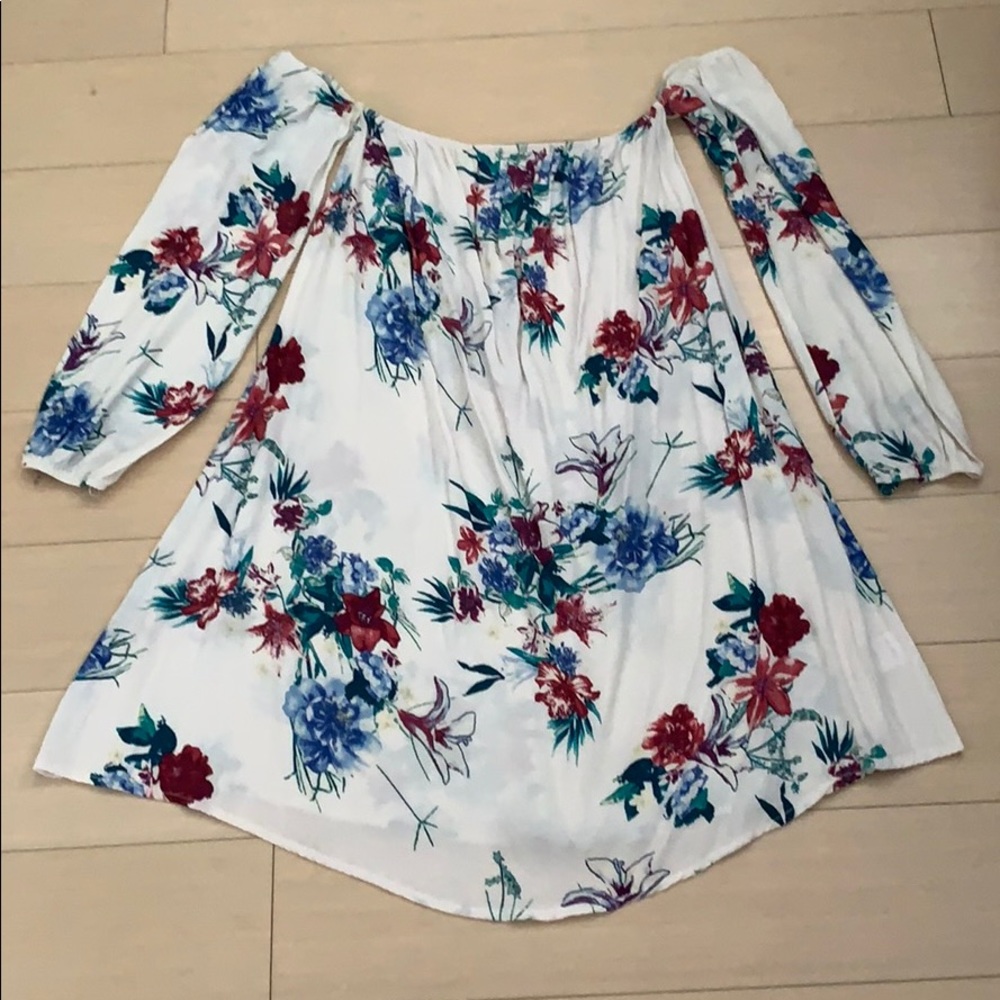 Floral strapless shift dress